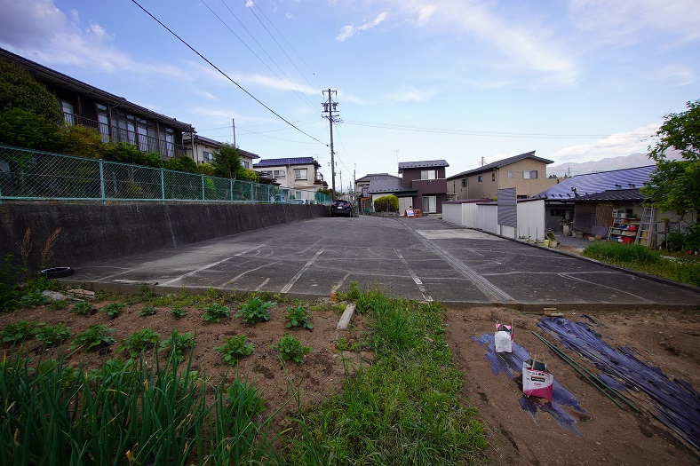 売土地　10187　飯田市座光寺140坪　420万円