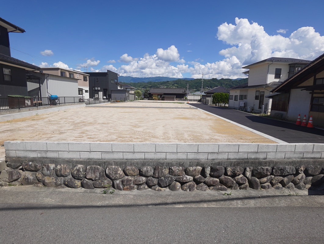 飯田市松尾明分譲宅地B区画現地写真施工中