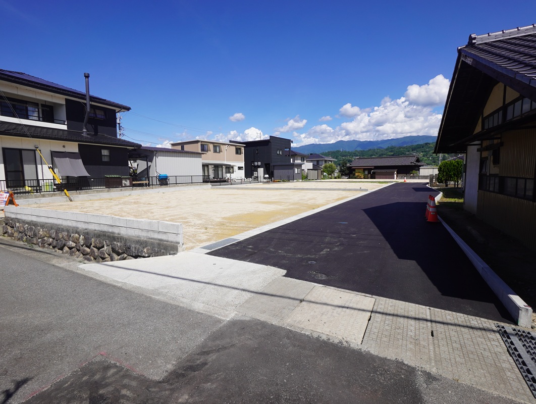 飯田市松尾明分譲宅地C区画現地写真施工中