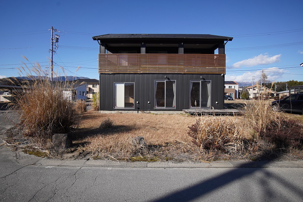 飯田市嶋中古住宅外観写真