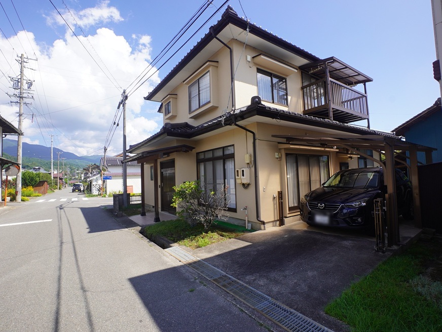 阿智村春日中古住宅外観写真