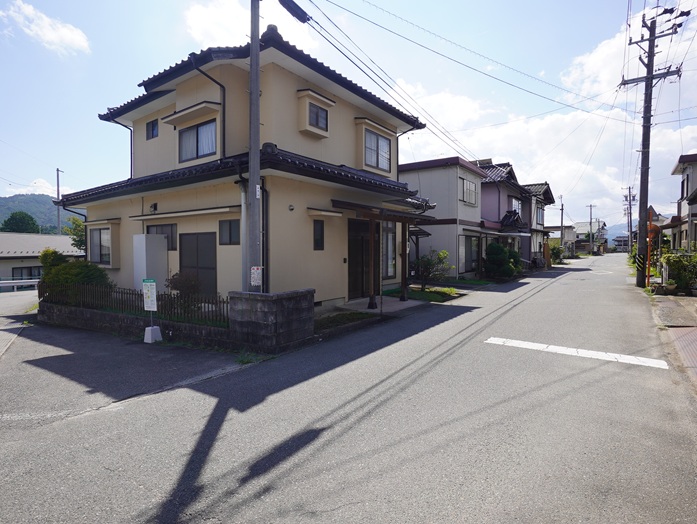 阿智村春日中古住宅外観写真