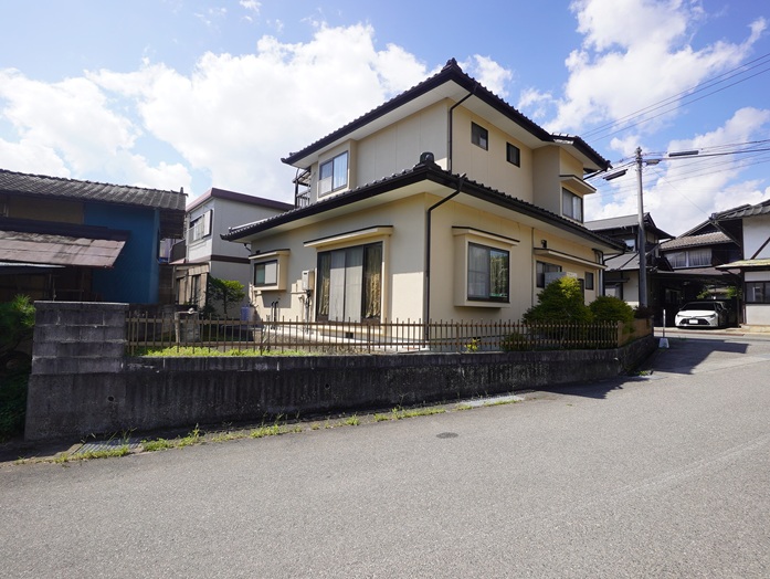 阿智村春日中古住宅外観写真