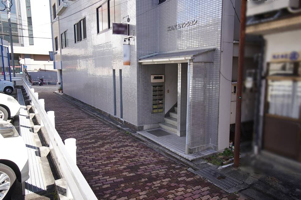 飯田市中央通り4丁目売ビル外観写真